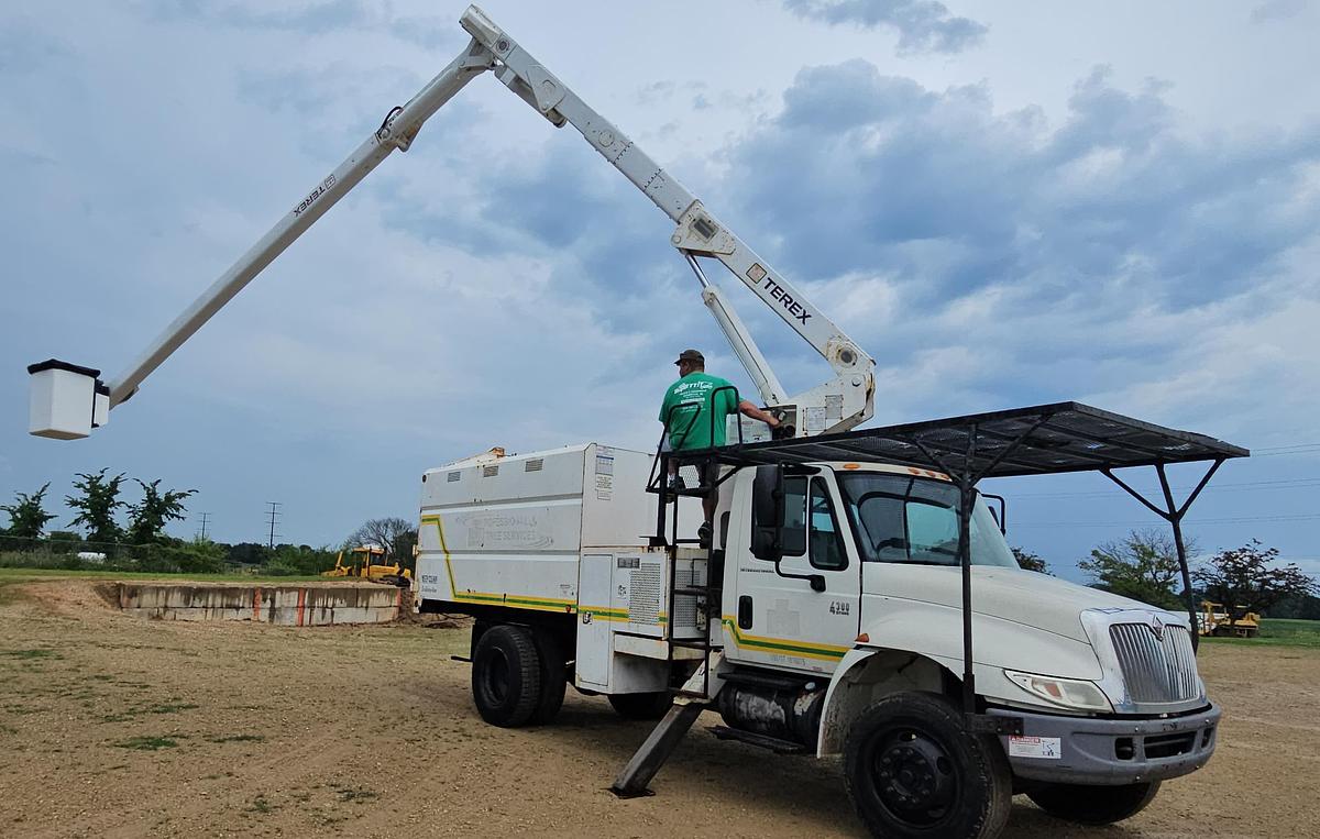 Used 2007 INTERNATIONAL/ Terex 4300/ XT55