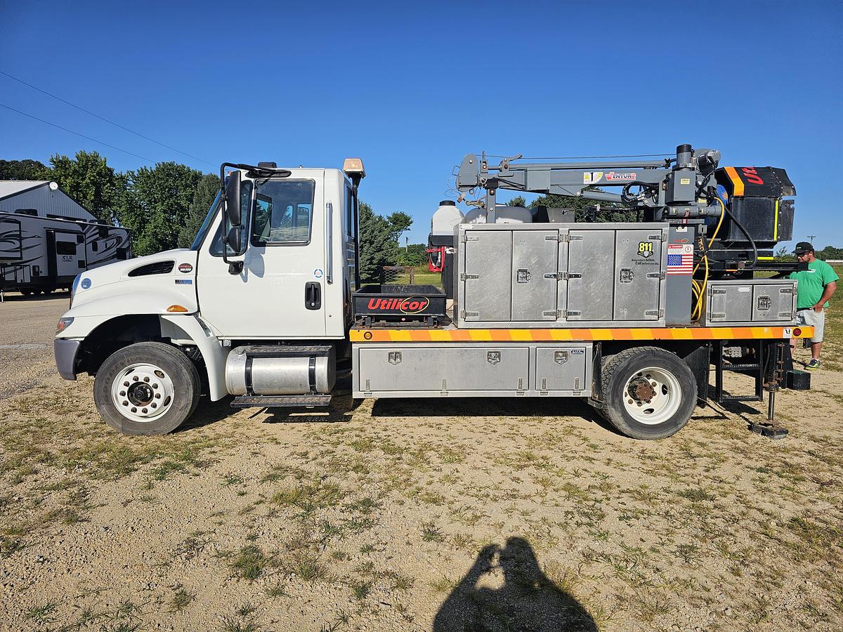 Used 2015 International / Utilicore 4300 / MD300