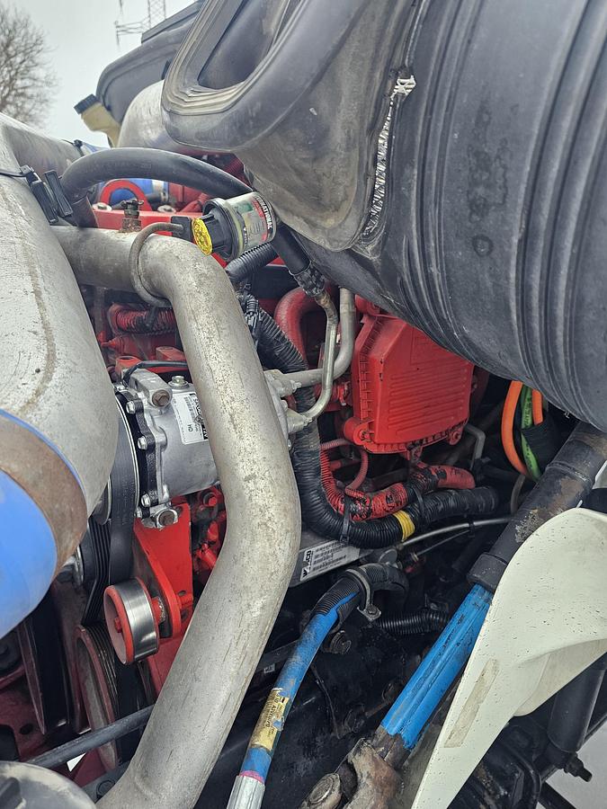 Used 2009 International 8600