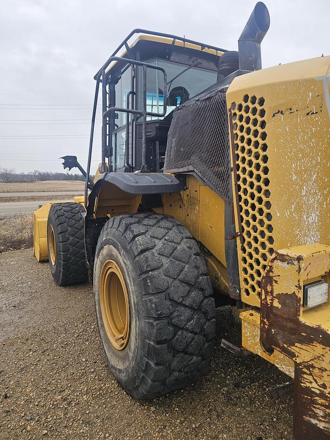 Used 2014 Caterpillar 950k