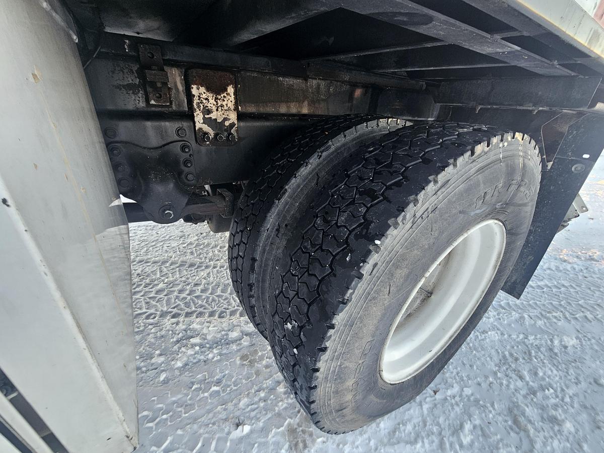 Used 2016 Freightliner / Altec M2106/ LRV58