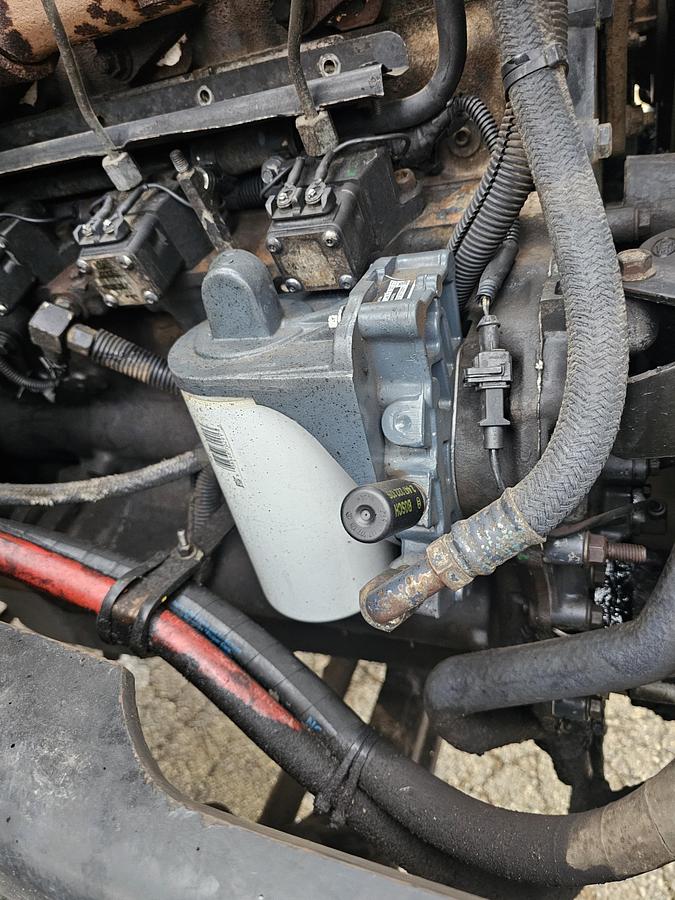 Used 2005 mack granite