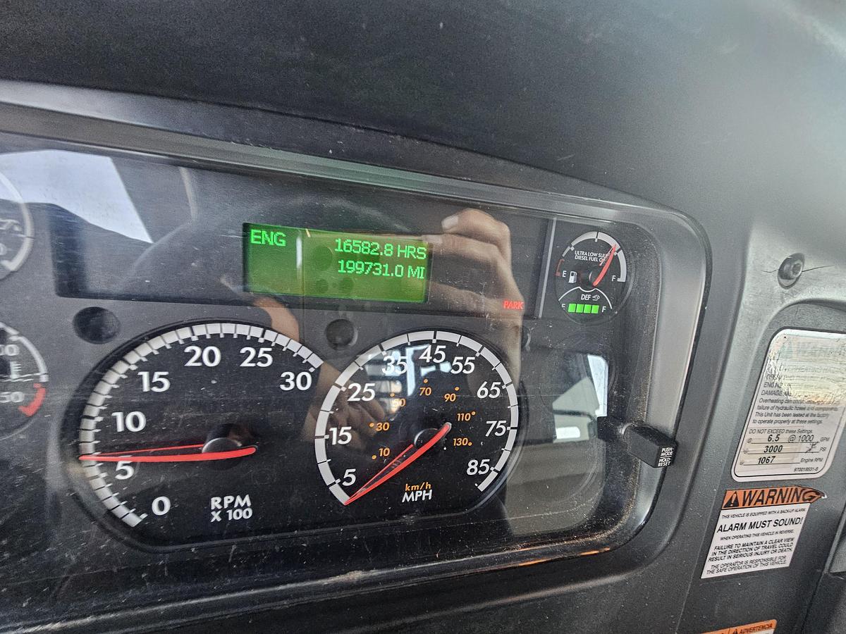 Used 2016 Freightliner / Altec M2106/ LRV58