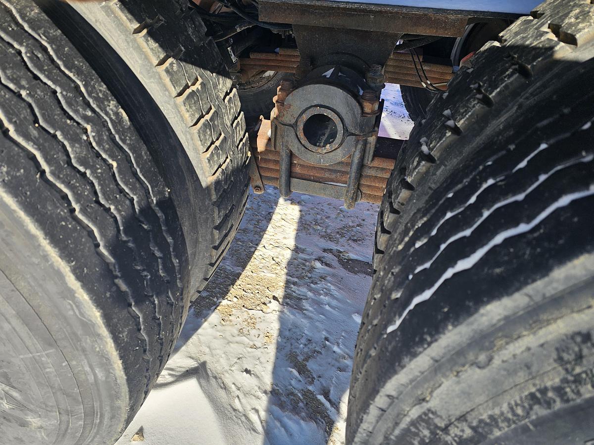 Used 2001 Galbreath 1G9