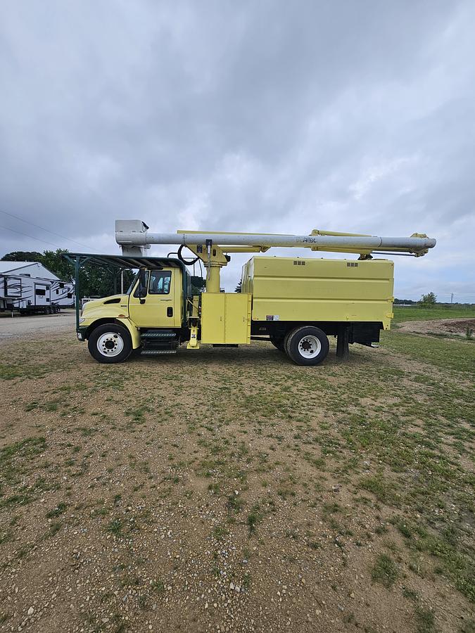 Used 2014 International / Altec 4300/LR760