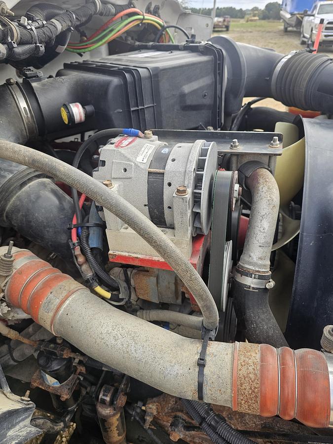 Used 2012 Ford /  Altec F750 / AA55E