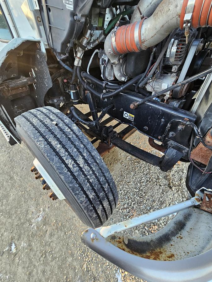 Used 2012 Kenworth/ Altec T3 /T40P