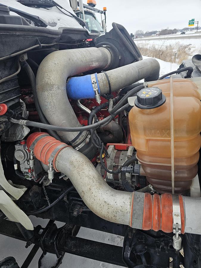 Used 2009 International 8600