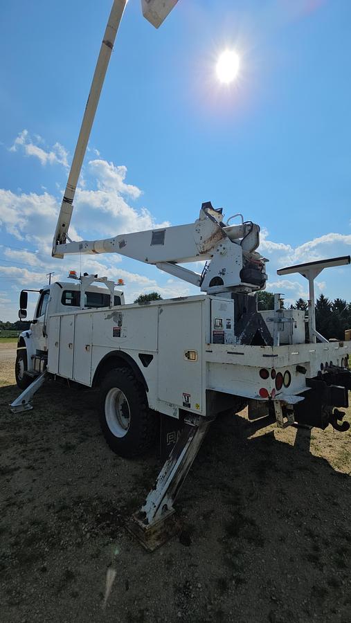 Used 2014 Freightliner / Altec M2106/ AA755