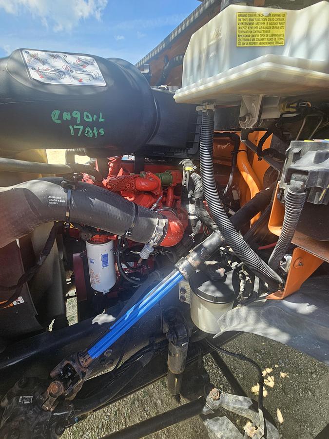 Used 2015 Ford / Altec F750 / LR756