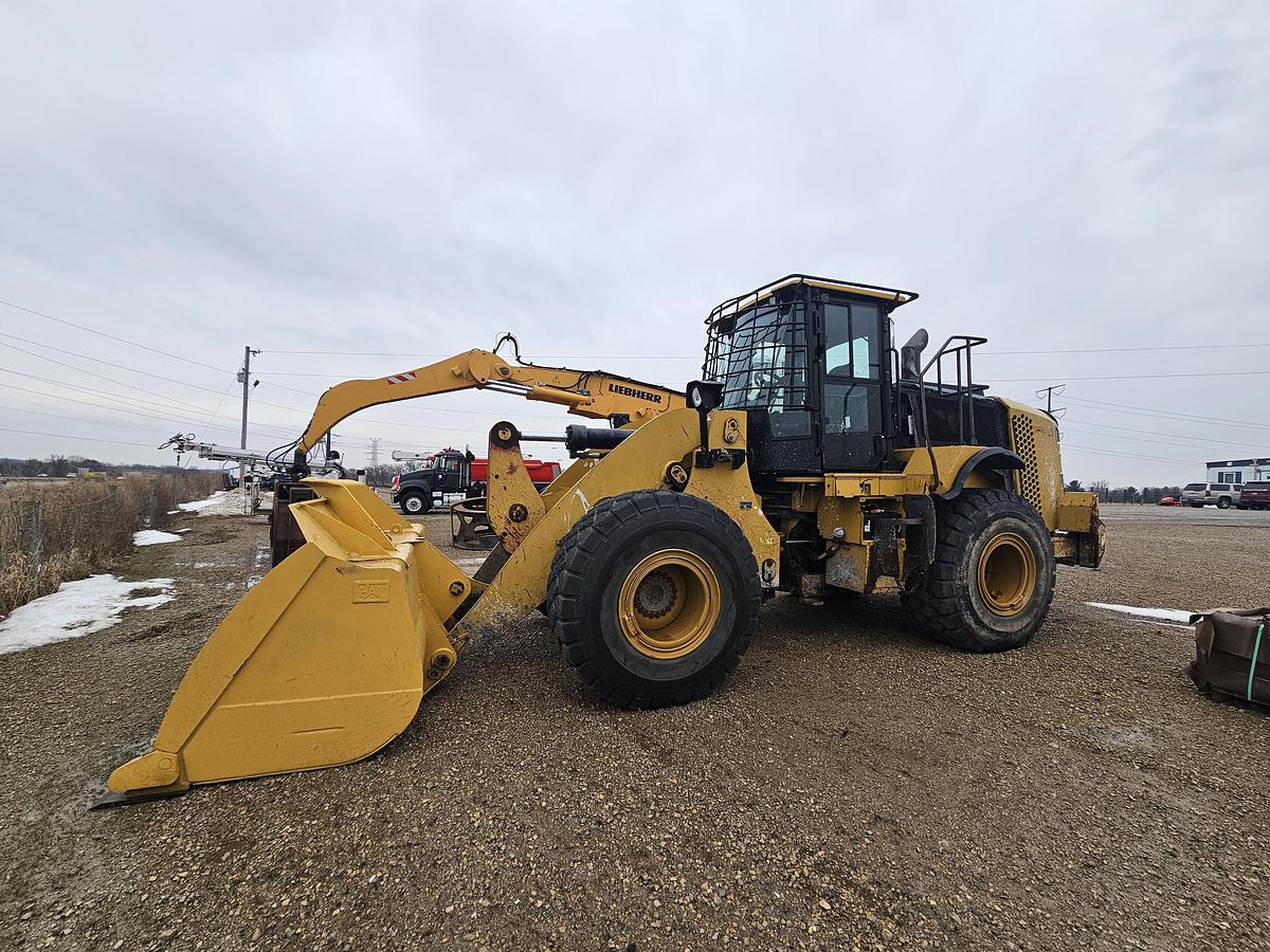 Used 2014 Caterpillar 950k