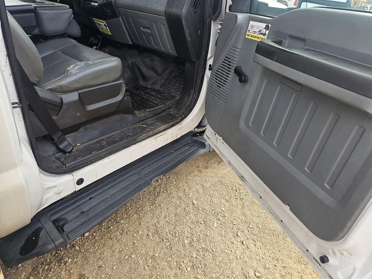 Used 2012 Ford /  Versalift F550 / SST40EIH