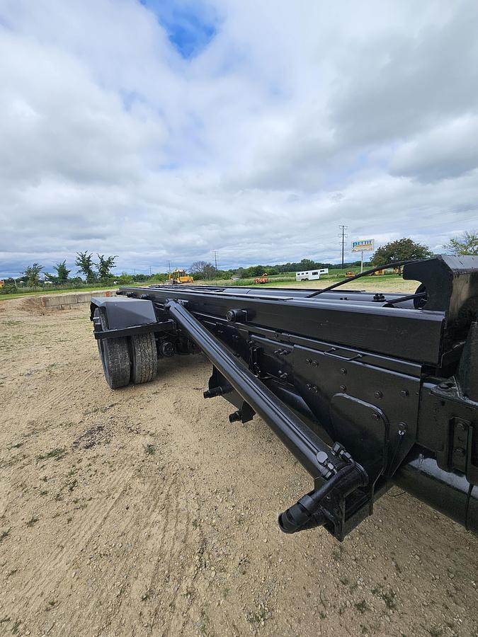 Used 2012 Freightliner 114SD