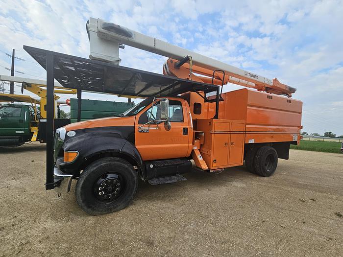 Used 2010 Ford/ Terex F750 / XT55