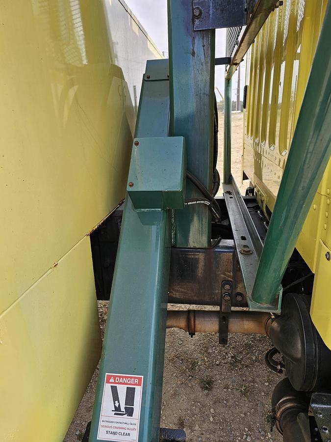 Used 2013 Freightlinter / Terex M2 106 / xt75