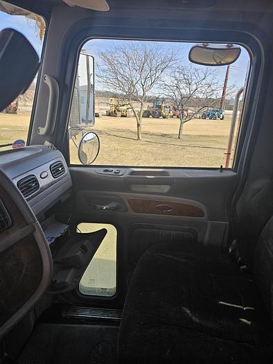 Used 2007 Peterbilt 378