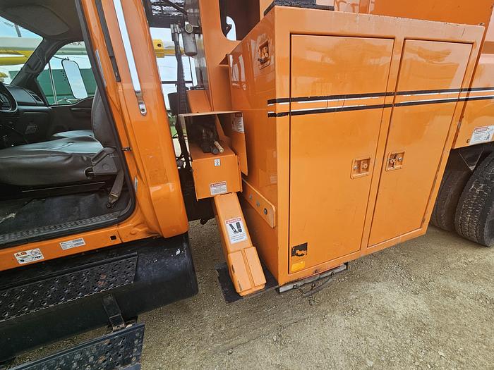 Used 2010 Ford/ Terex F750 / XT55