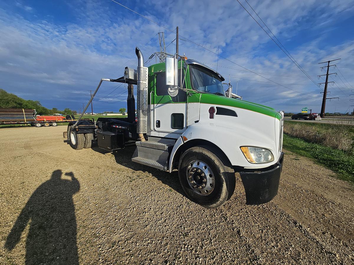 Used 2019 kenworth  T370