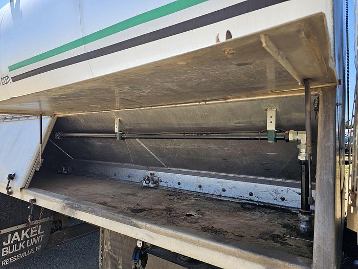 Used 2006 freightliner / Jackle M2