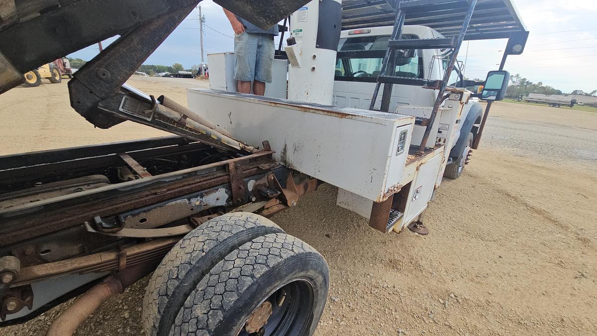 Used 2012 Ford /  Versalift F550 / SST40EIH