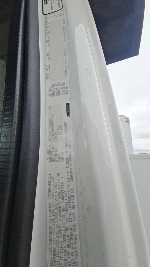 Used 2015 Freightliner / Altec M2106/ LRV60-E70