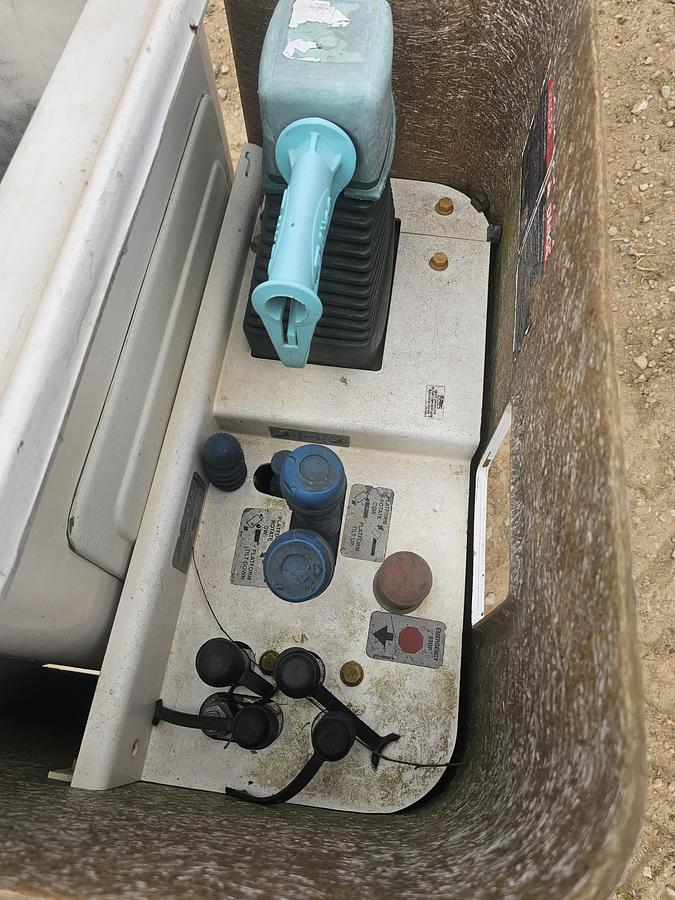 Used 2012 Ford /  Altec F750 / AA55E