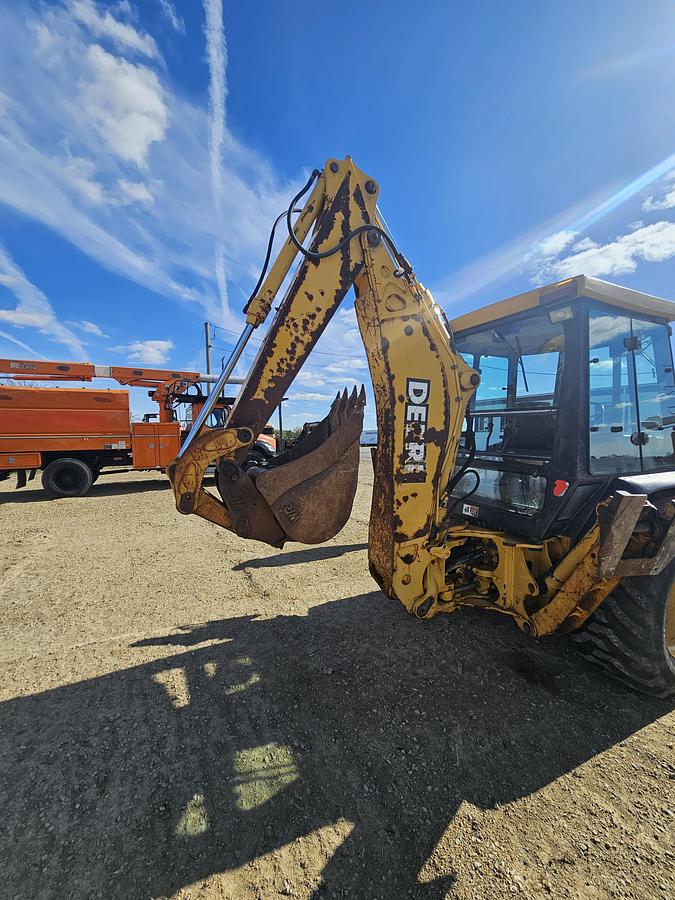 Used 2000 John Deere 310E