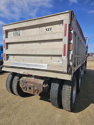 Used 2007 Peterbilt 378