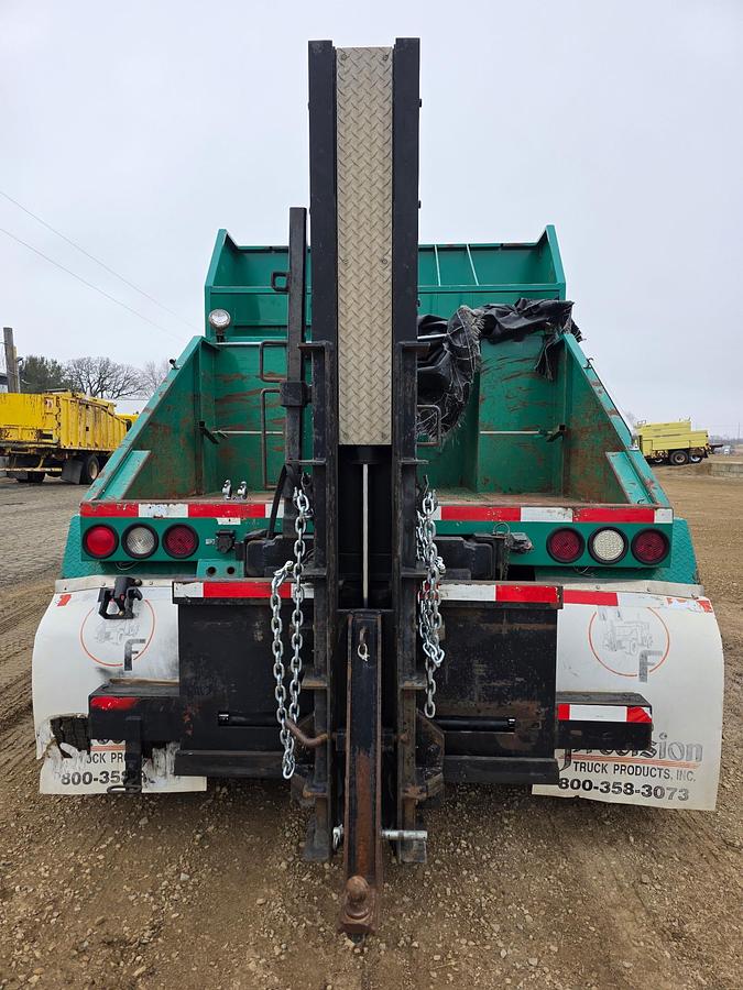 Used 2017 International transtar 8