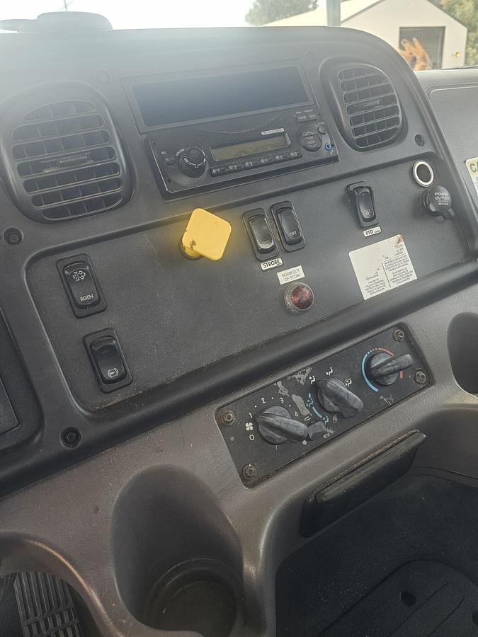 Used 2013 Freightlinter / Terex M2 106 / xt75