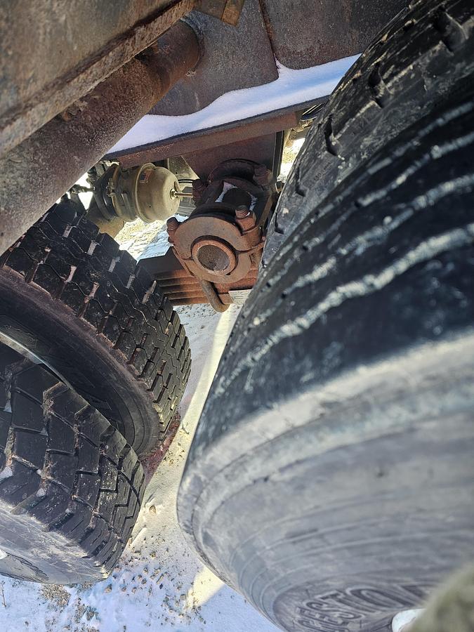 Used 2001 Galbreath 1G9