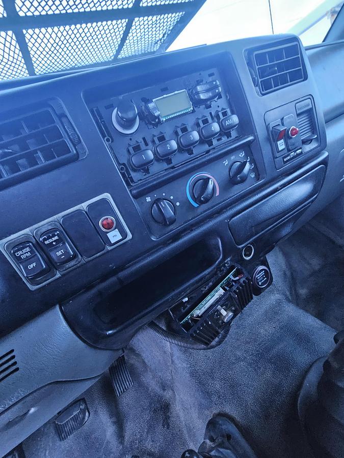 Used 2010 Ford/ Altec F750 /LRV