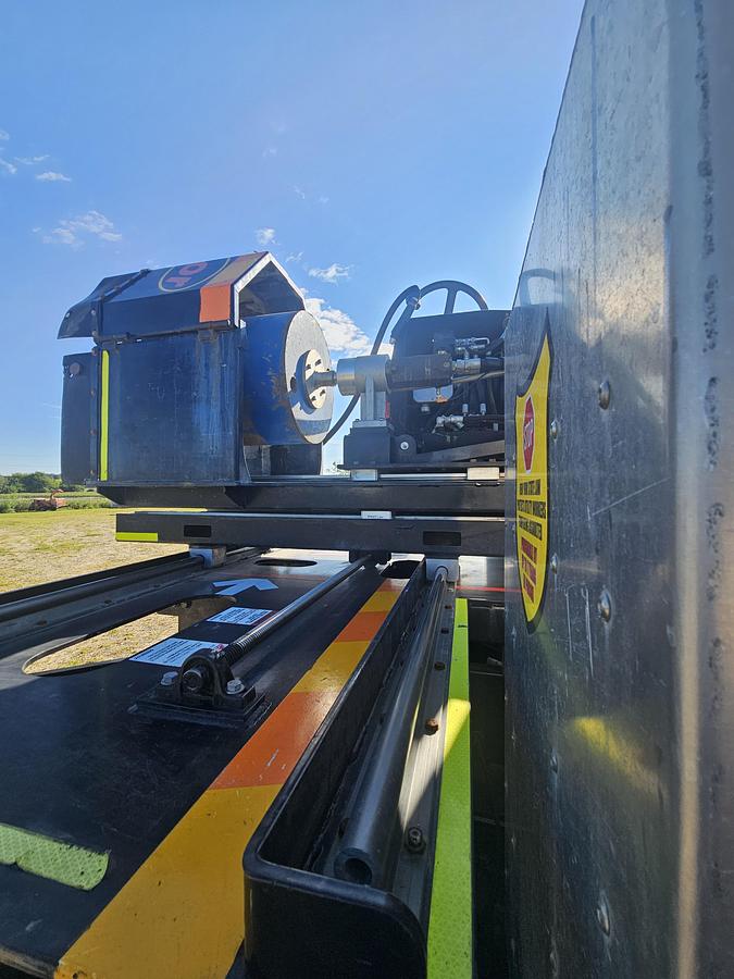 Used 2015 International / Utilicore 4300 / MD300