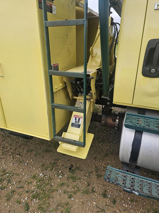 Used 2014 International / Altec 4300/LR760