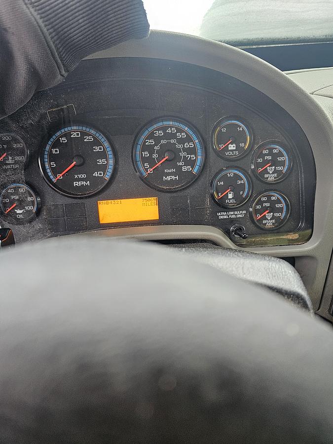 Used 2013 International 4300