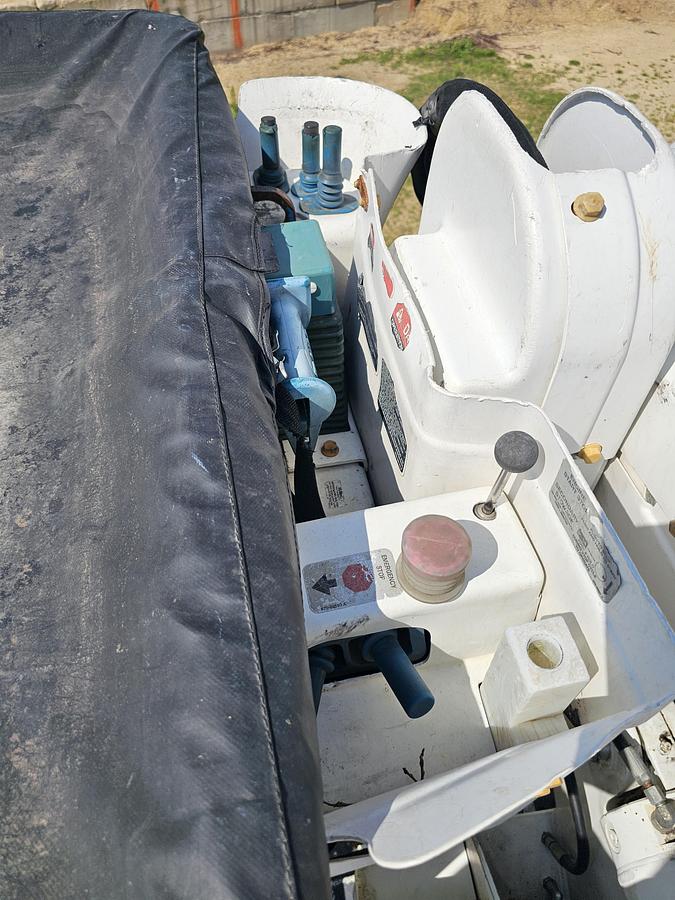 Used 2014 Freightliner / Altec M2106/ AA755