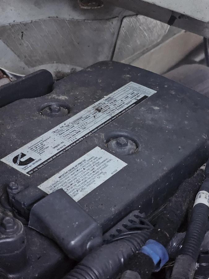 Used 2010 Ford/ Altec F750 /LRV