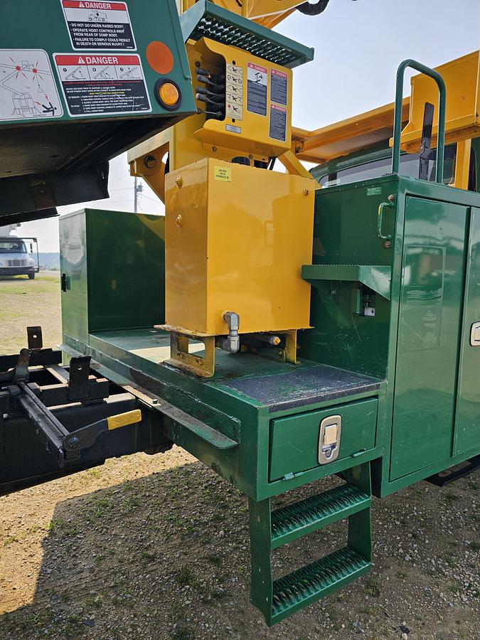 Used 2018 International / Altec 4300/LR7-60E70