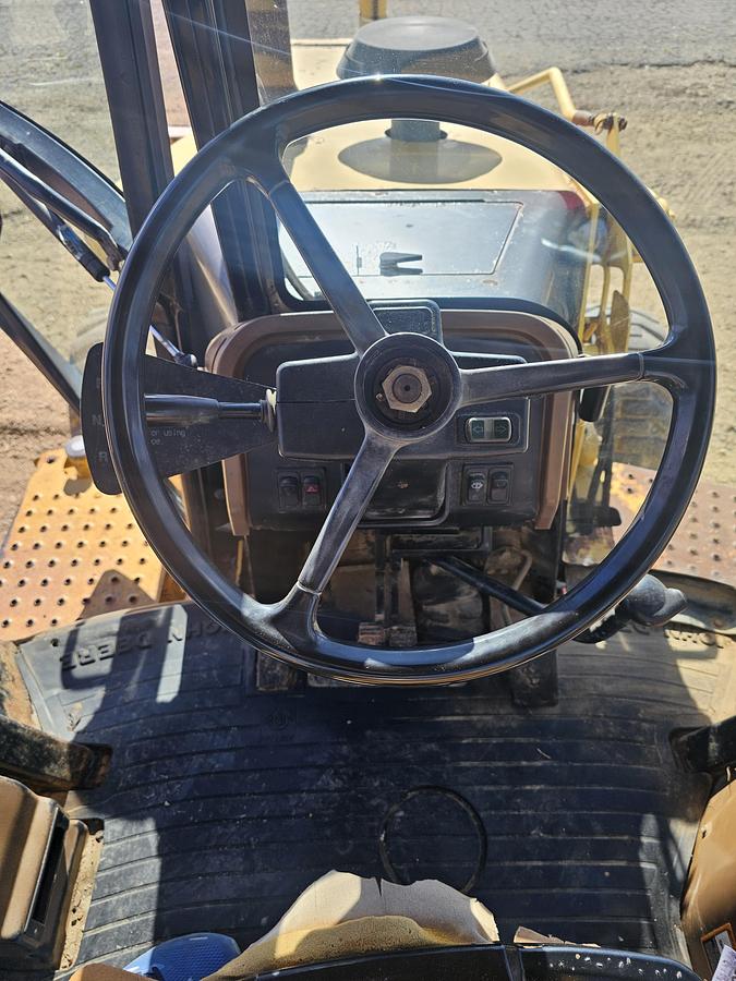 Used 2000 John Deere 310E