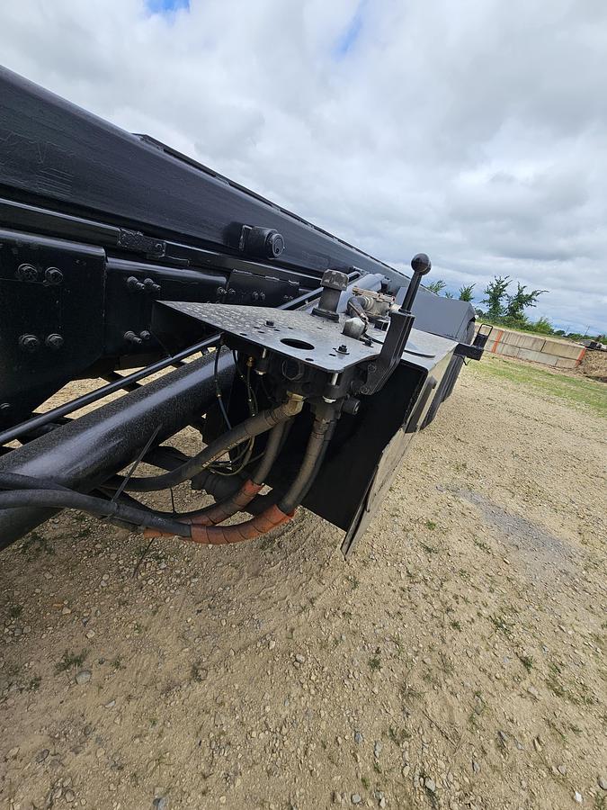 Used 2012 Freightliner 114SD