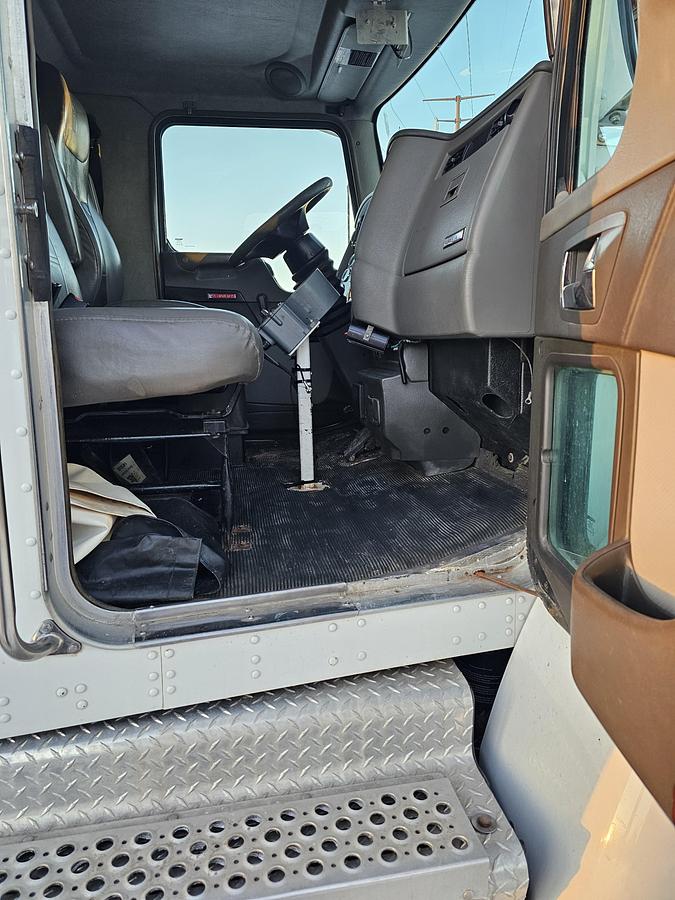 Used 2012 Kenworth/ Altec T3 /T40P