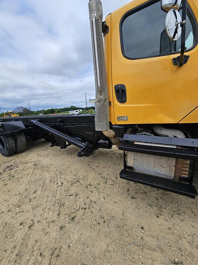 Used 2012 Freightliner 114SD