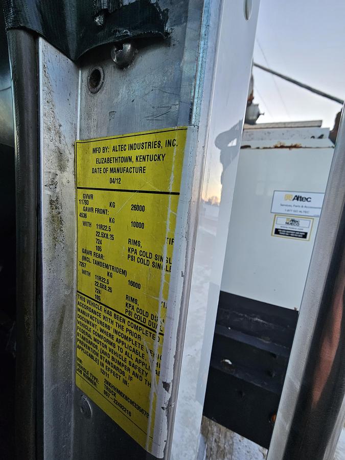 Used 2012 Kenworth/ Altec T3 /T40P