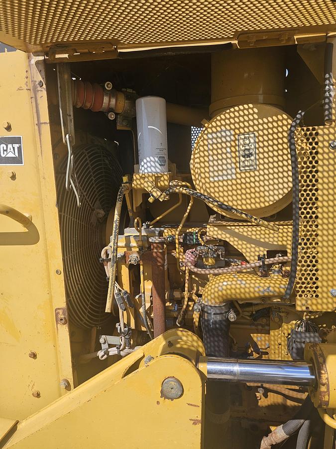 Used 2005 Caterpillar D5N LGP