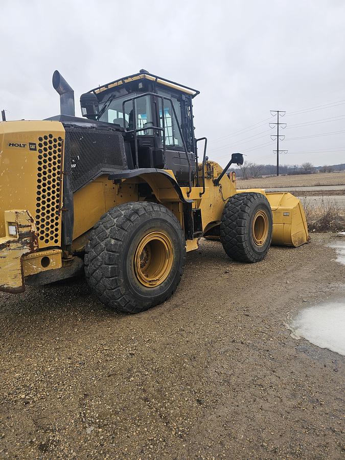 Used 2014 Caterpillar 950k