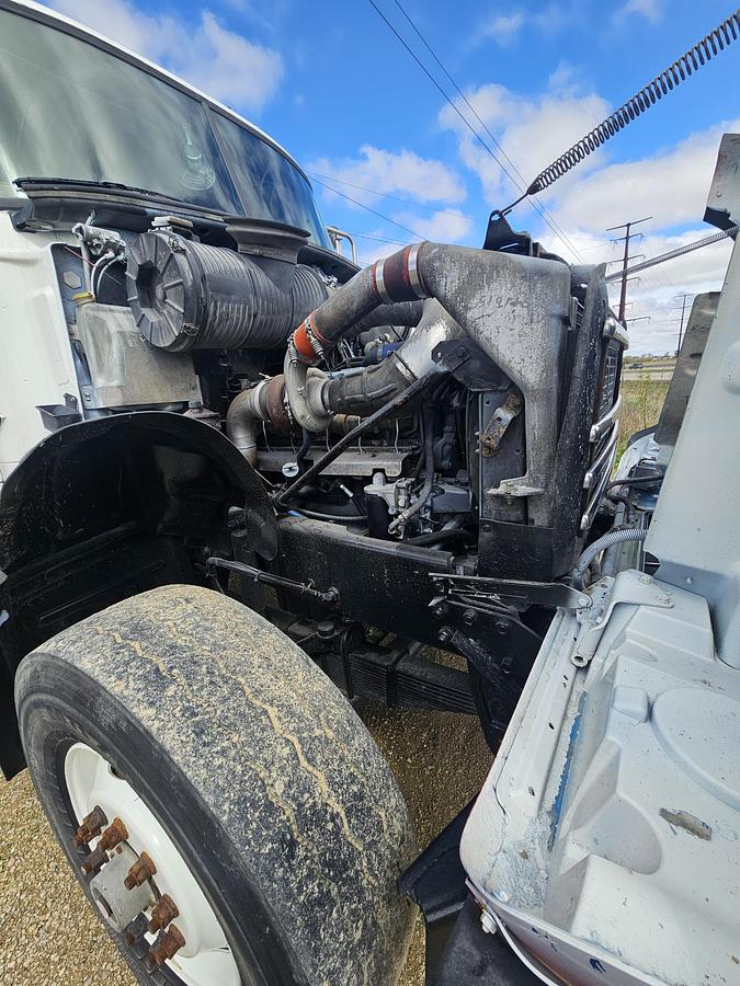 Used 2007 Mack CV713