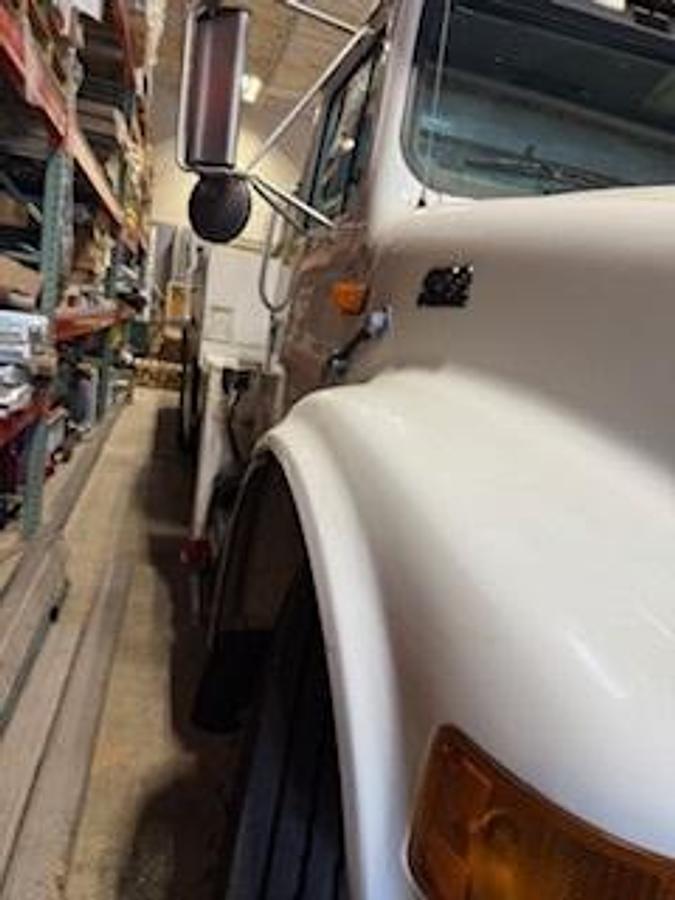 Used 1999 International Elliott 4700/