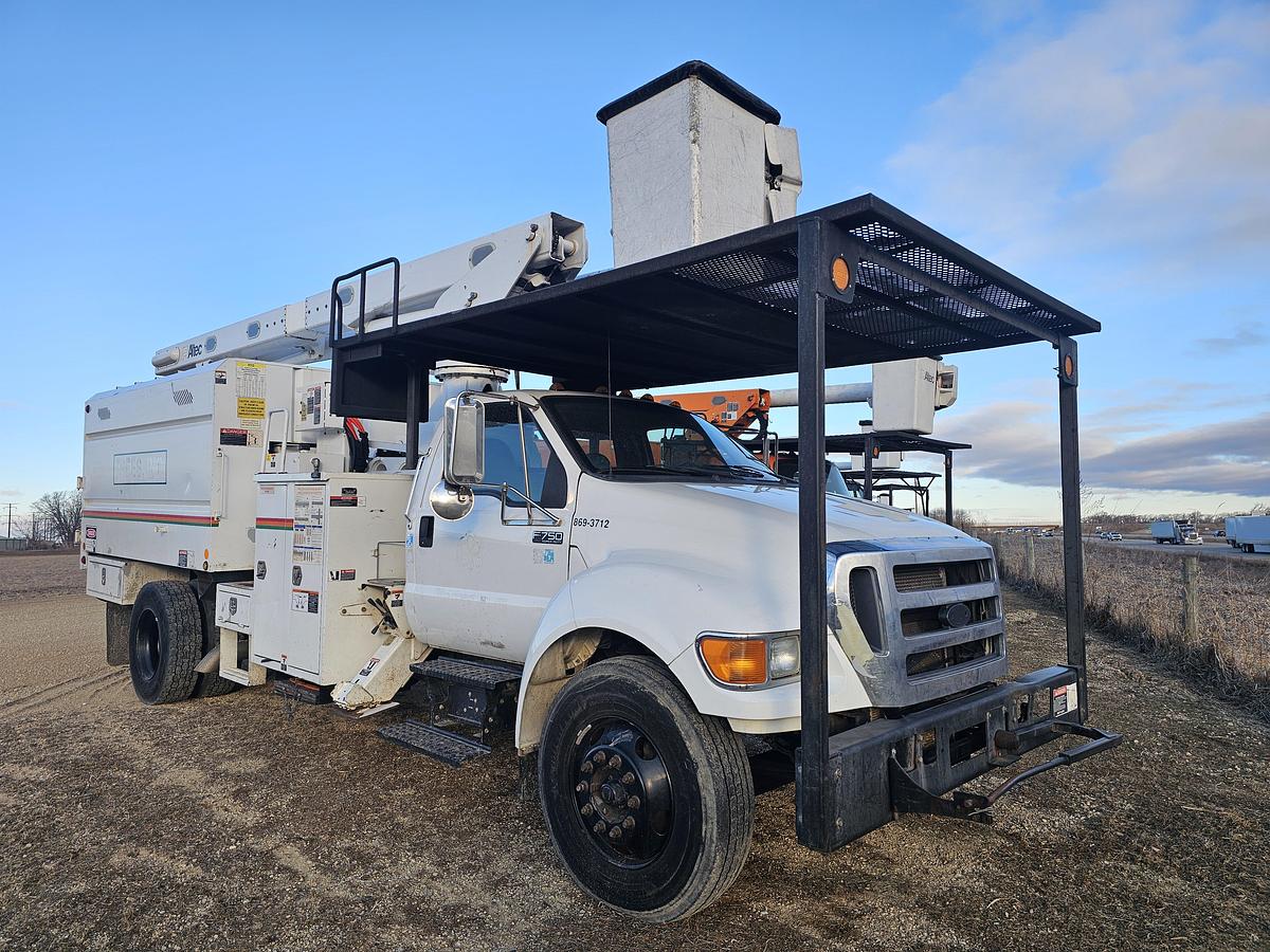 Used 2013 Ford /  Altec F750/ LR760E70