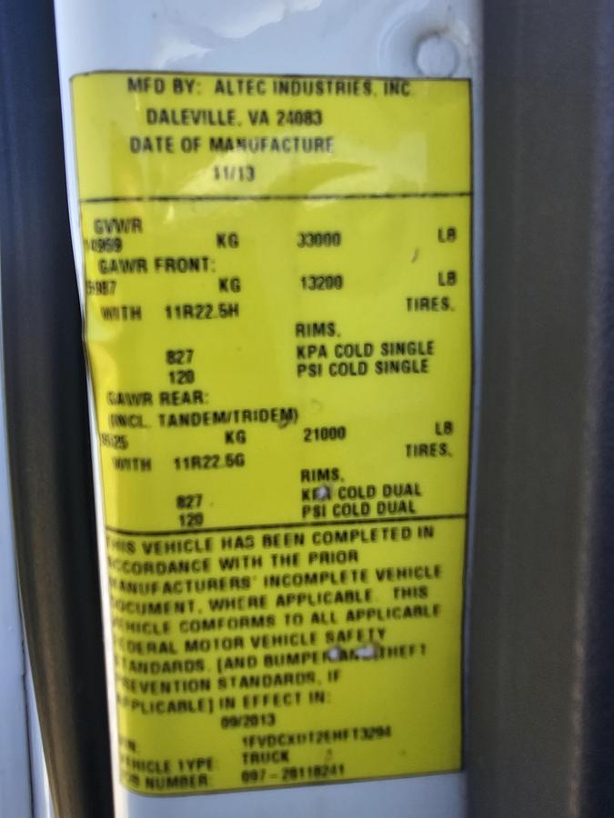 Used 2014 Freightliner / Altec M2106/ AA755