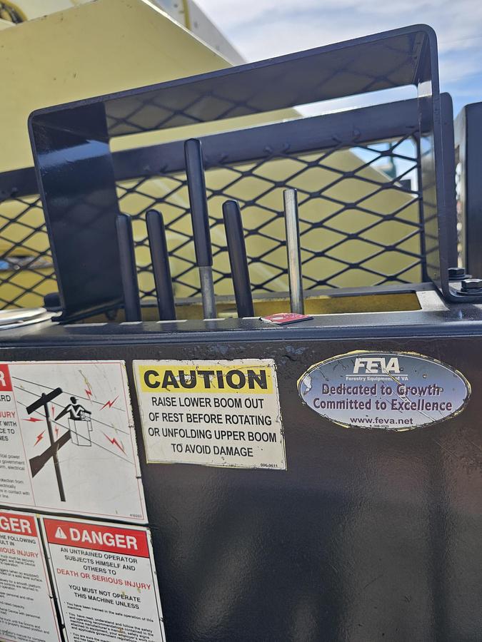 Used 2013 Freightlinter / Terex M2 106 / xt75